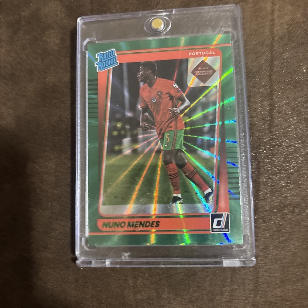 2021-22 Panini Donruss Road to World Cup Nuno Mendes Holo Green RC Portugal